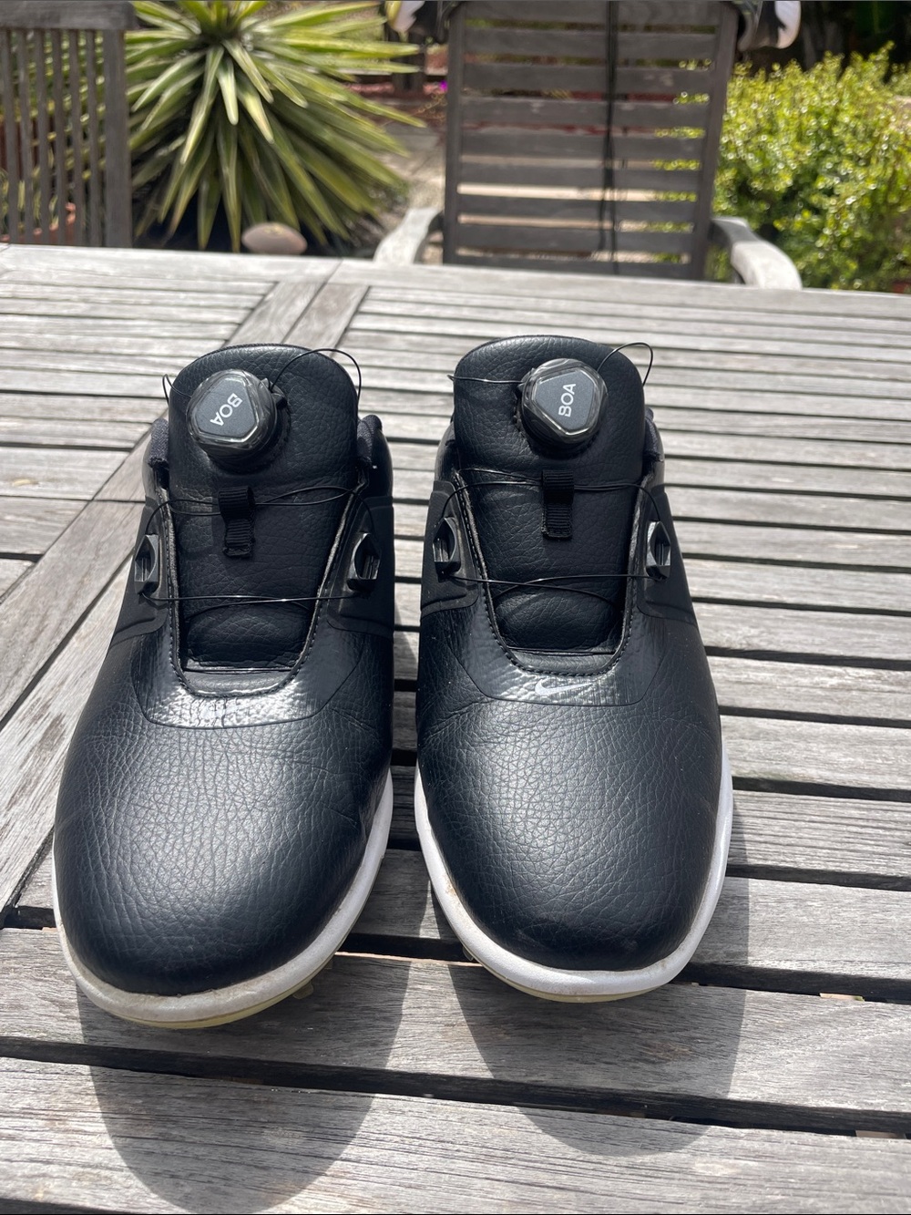 Nike Men's Black BOA Athletic Sneakers with White Outsole 10w